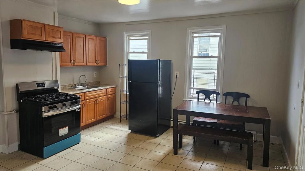 52 Chestnut Street # 2, Yonkers