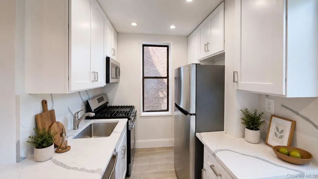 650 Warburton Avenue # 5d, Yonkers