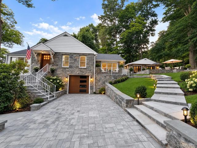 18 Kirk Lake Drive, Mahopac