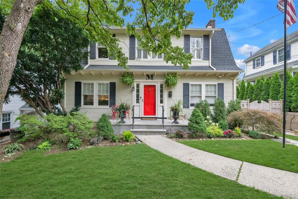 320 Forest Road, Douglaston