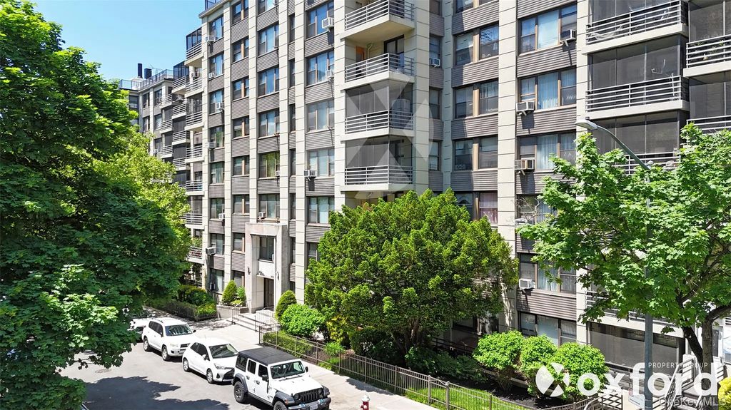 98-33 64th Avenue # 5d, Rego Park
