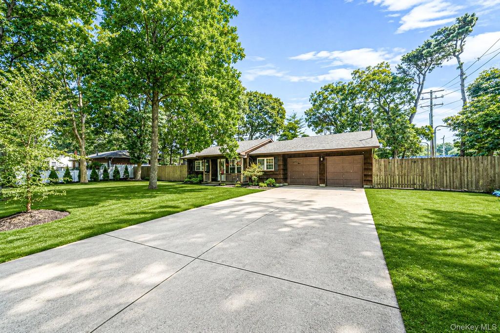 21 Windus Drive, Shirley