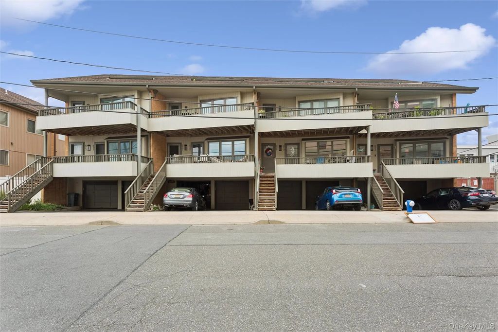 823 Shore Road # 1, Long Beach