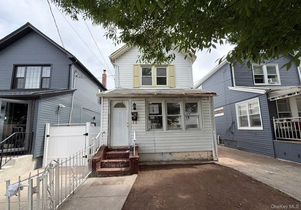 102-09 216th Street, Queens Village