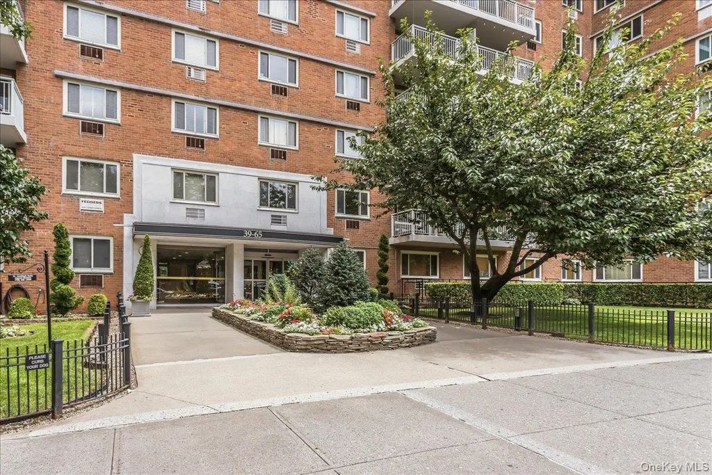 3965 52nd St # Apt 8k, Woodside