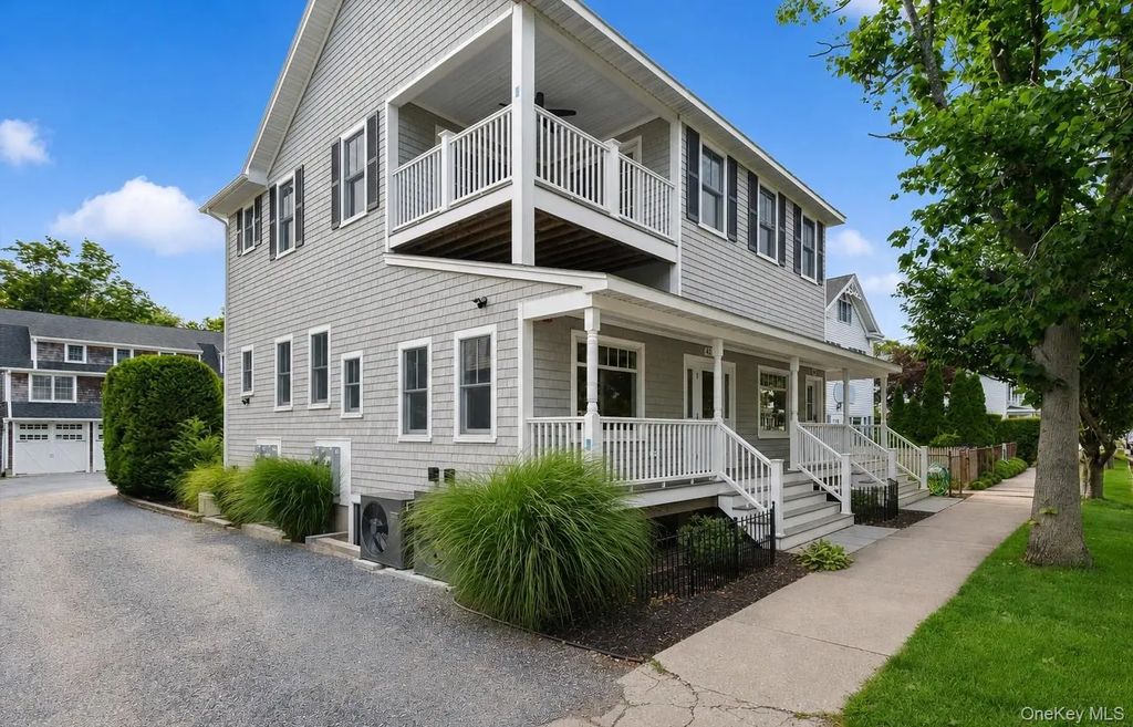 413a 1st Street, Greenport