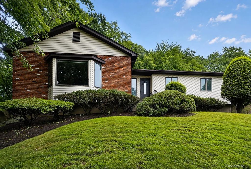 211 Waters Edge, Valley Cottage
