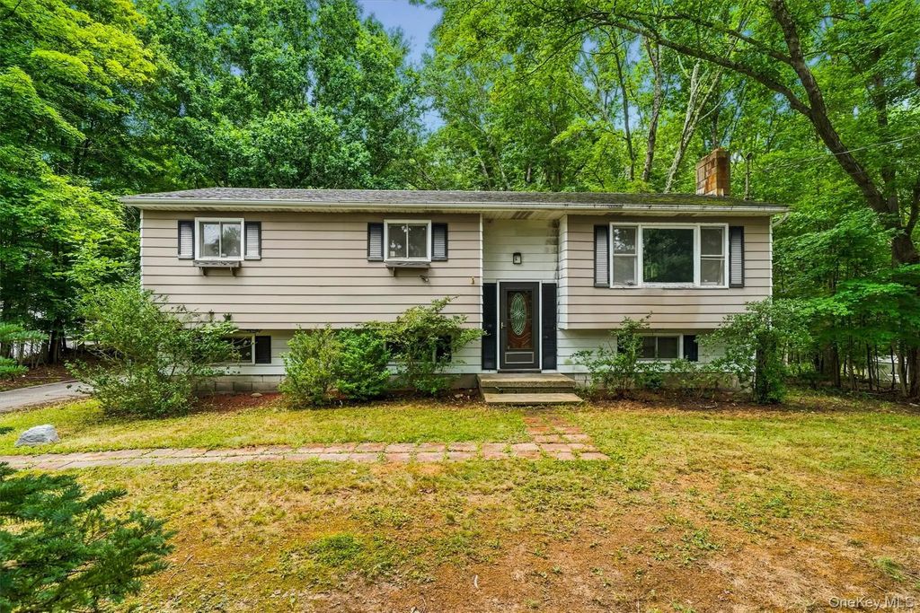 804 S Plank Road, Slate Hill