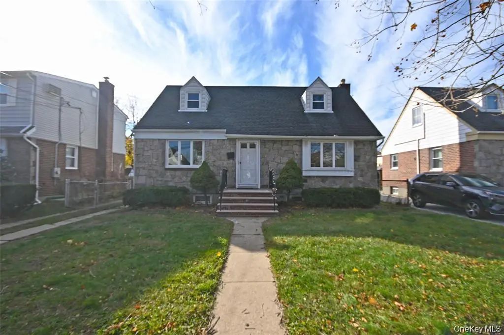 1047 N 7th Street # Whole House, North New Hyde Park