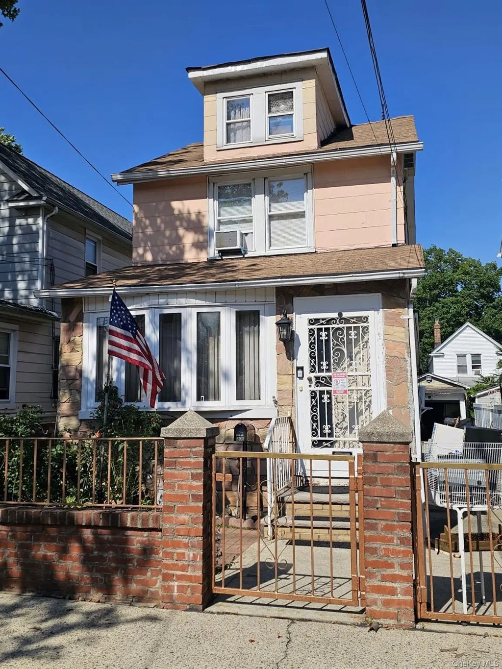 11925 Inwood Street, Jamaica