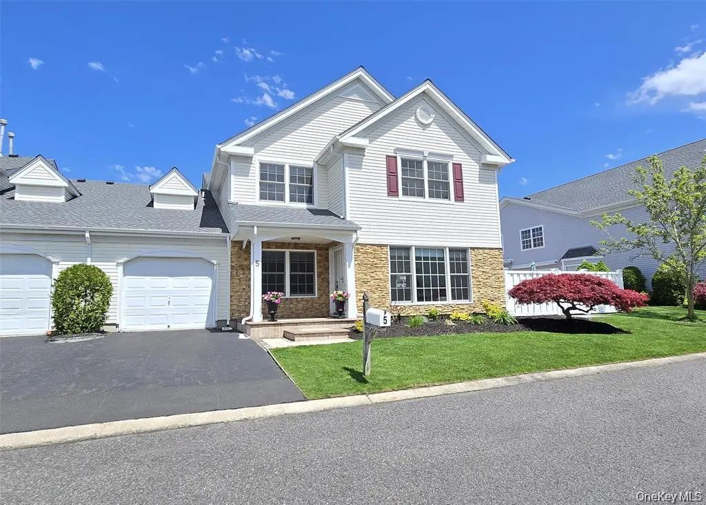 5 Charley Lane, Middle Island
