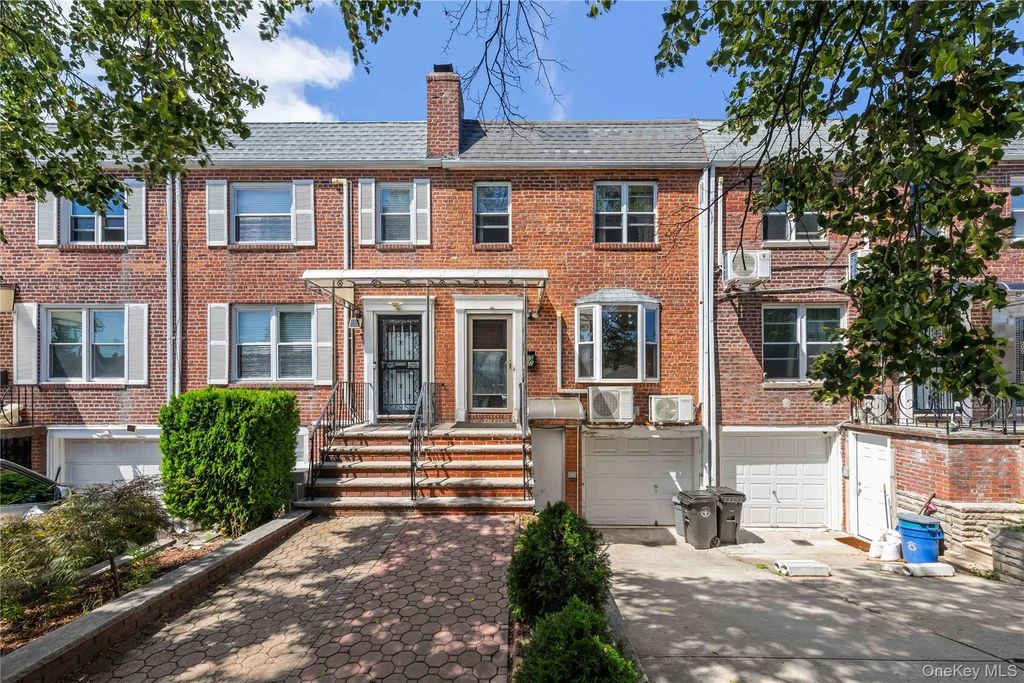 5352 194th Street, Fresh Meadows