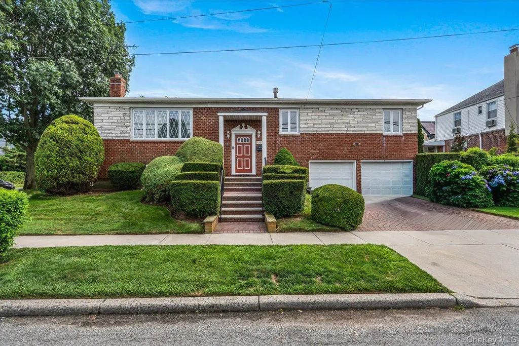156-14 14th Avenue, Beechhurst