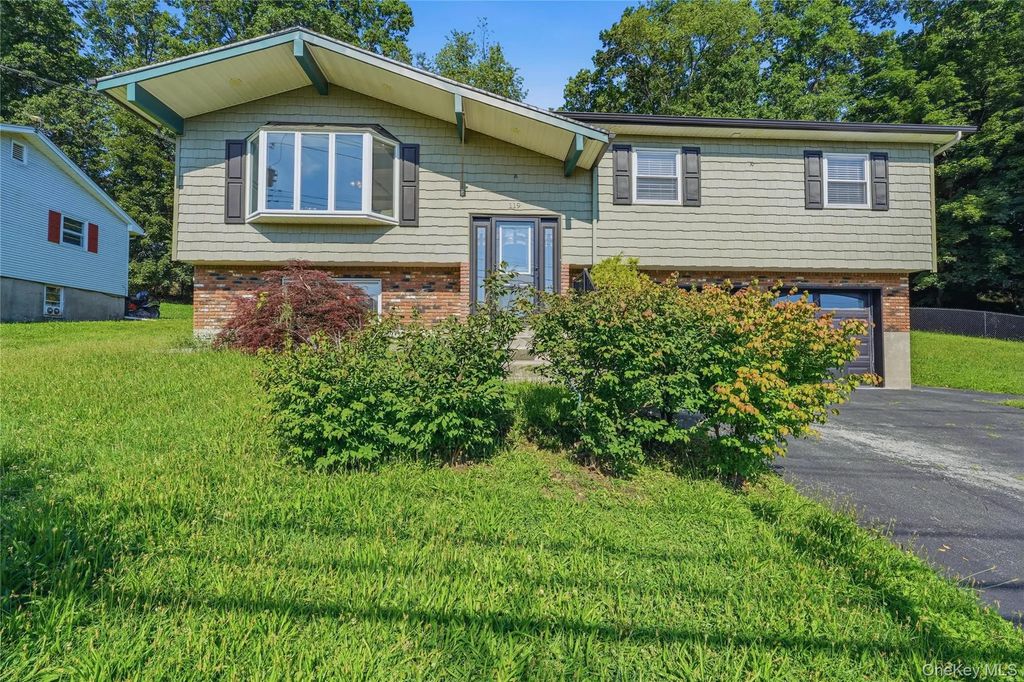 119 Scotchtown Avenue, Goshen