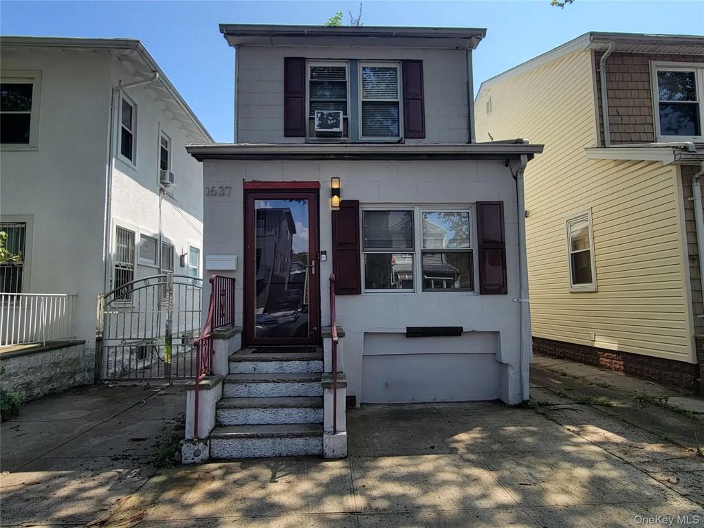 1637 W 2nd Street, Brooklyn