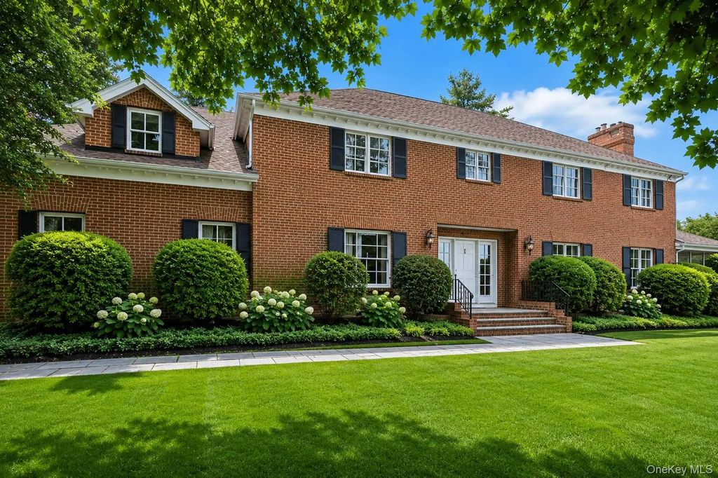 90 Greenhaven Road, Rye