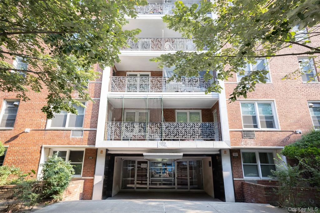 144-30 Sanford Avenue # 2n, Flushing