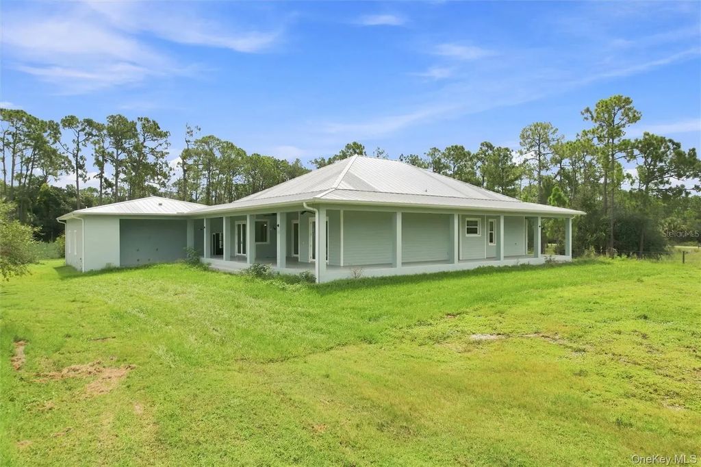 8146 Tropicaire, Call Listing Agent