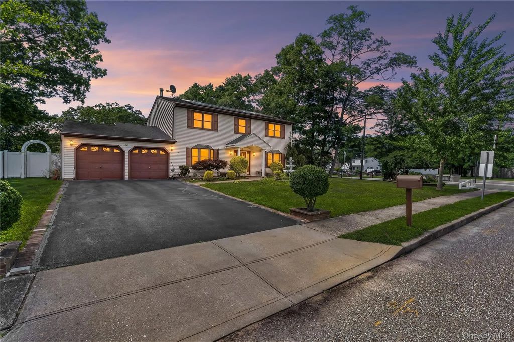 4 Winding Lane, Islandia