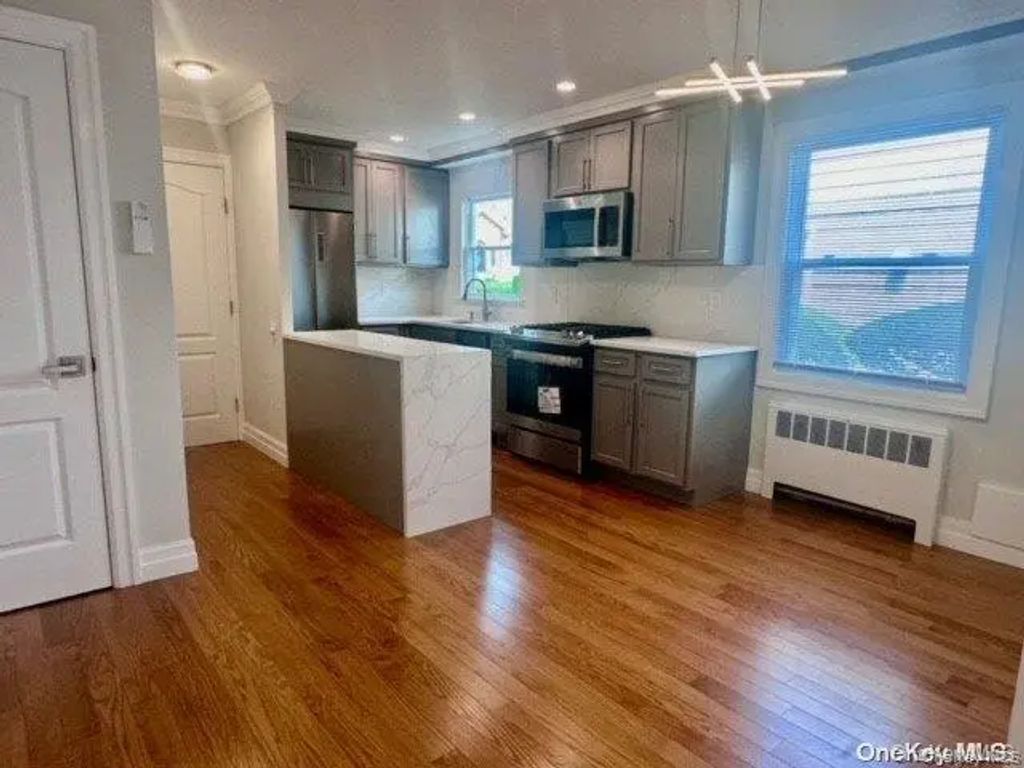 254 E Beech Street, Long Beach