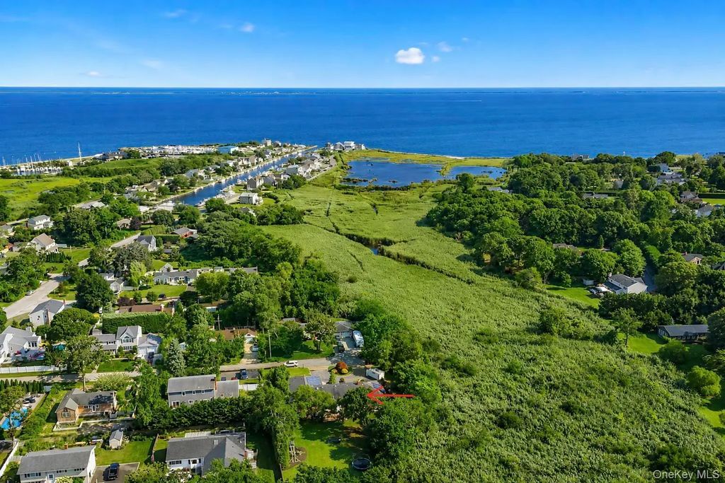 5 Reinhardt Court, Blue Point