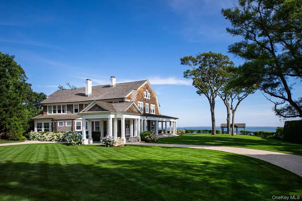 1140 Park Avenue, Mattituck