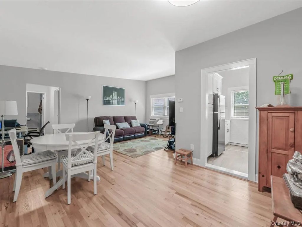 4 Rose Street # Apt 6 B2, Oceanside
