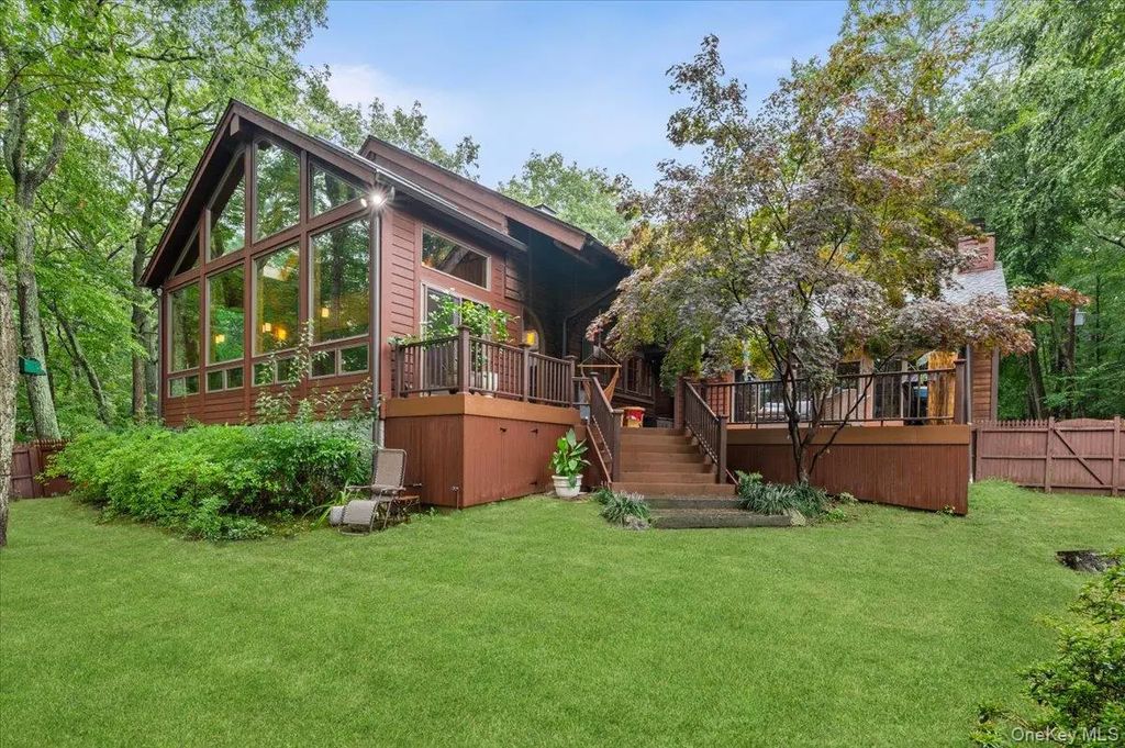 2 British Colony Road, Northport