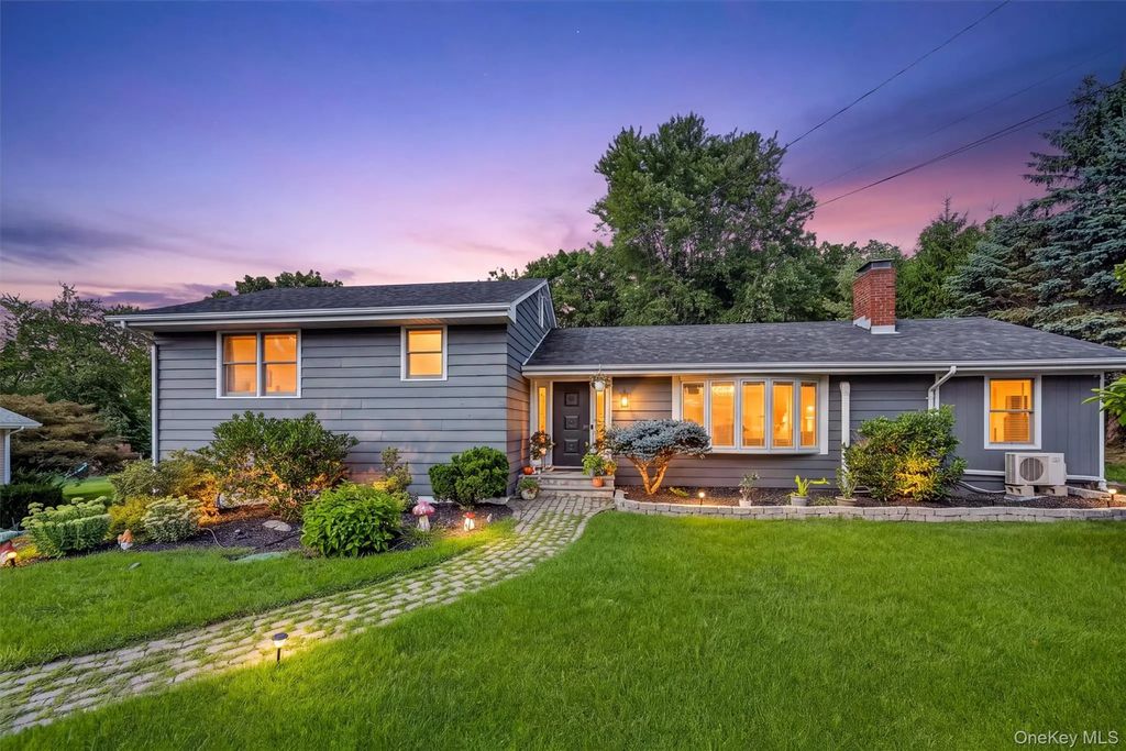 46 High Acres Drive, Poughkeepsie