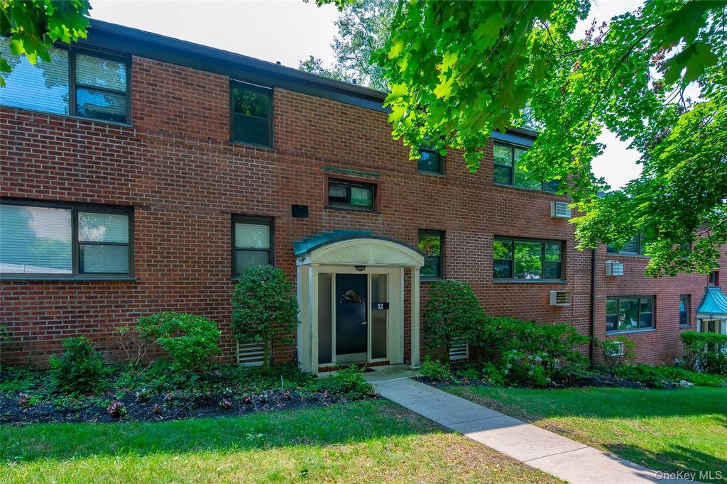 12 Manor House Drive # G16, Dobbs Ferry
