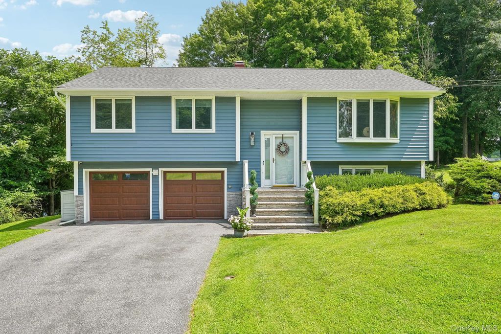 111 Hilltop Road, Monroe
