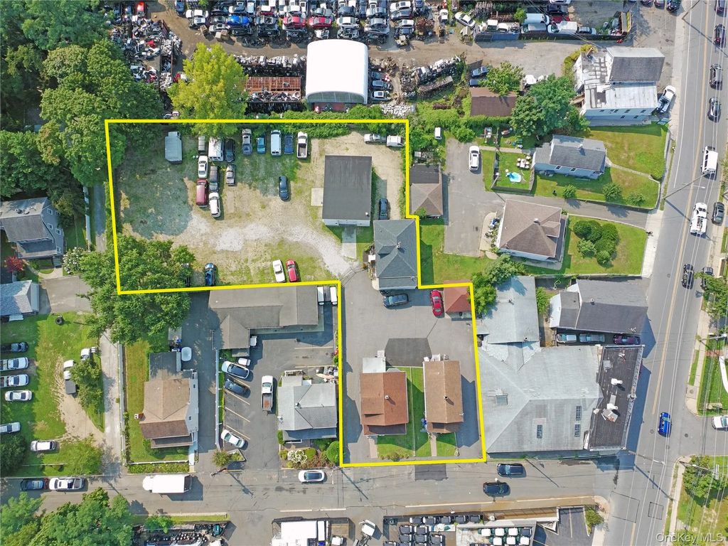 6-8 Chadwick Street, Glen Cove