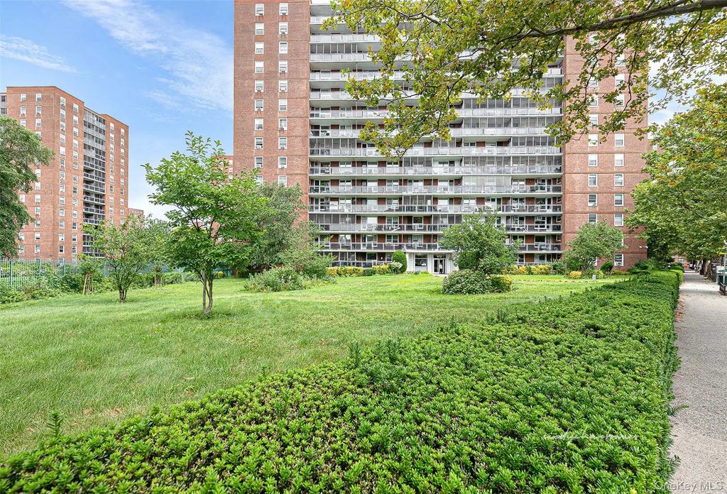 97-37 63rd Road # 2b, Rego Park