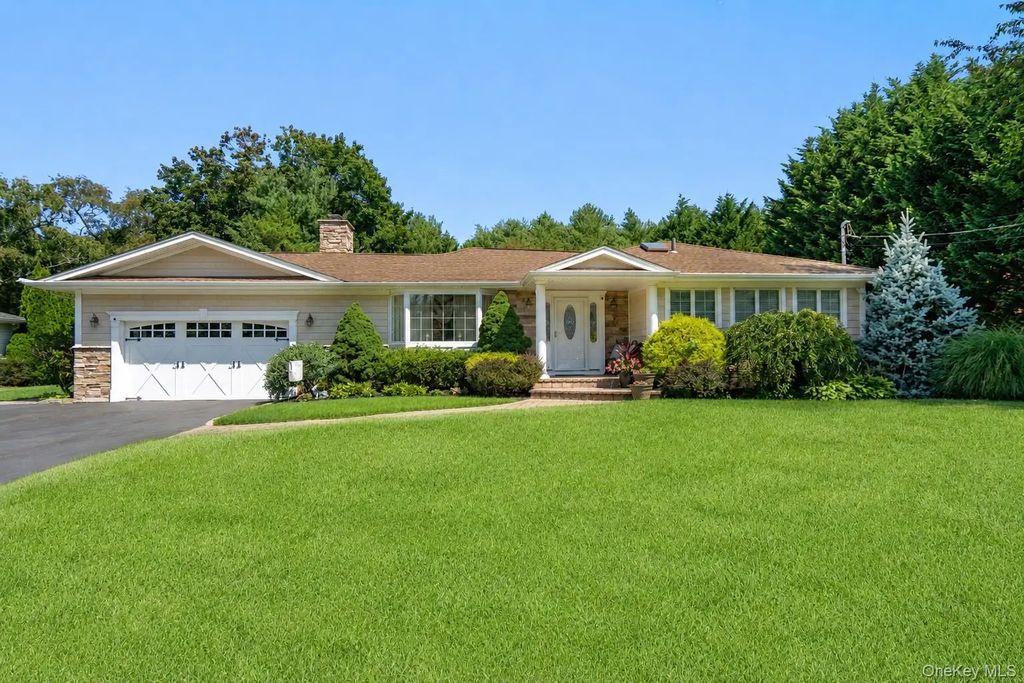 14 Hickman Street, Syosset