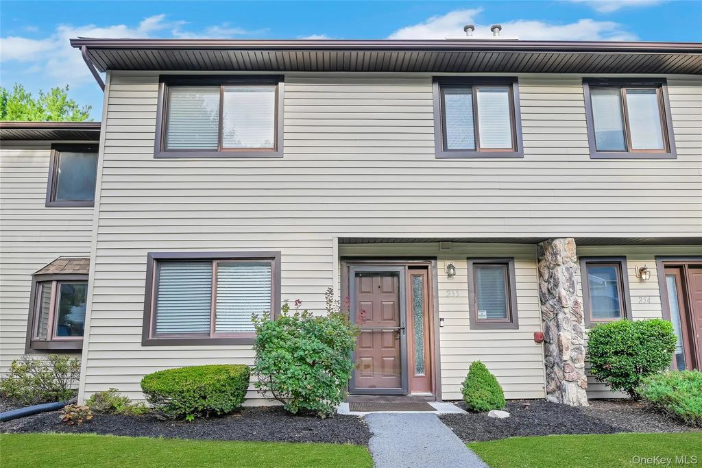 255 Heritage Lane, Monroe