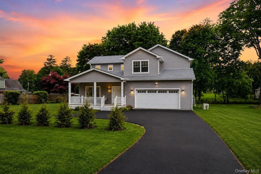 33 Howland Avenue, Beacon
