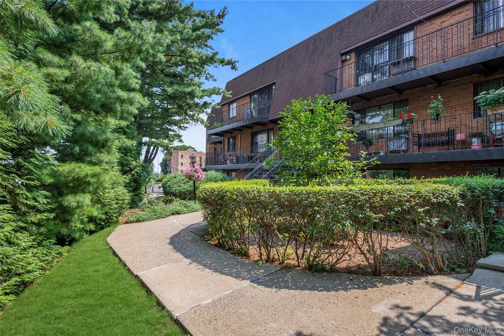 74-49 Calamus Avenue # 51, Elmhurst