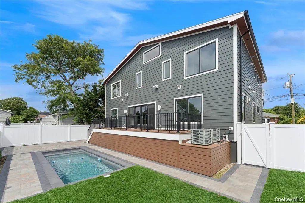 141 Flamingo Street, Atlantic Beach
