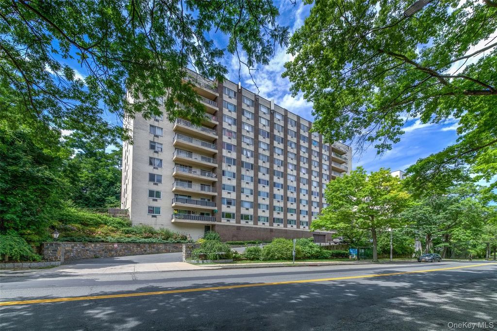 125 Lake Street # 6-d North, White Plains