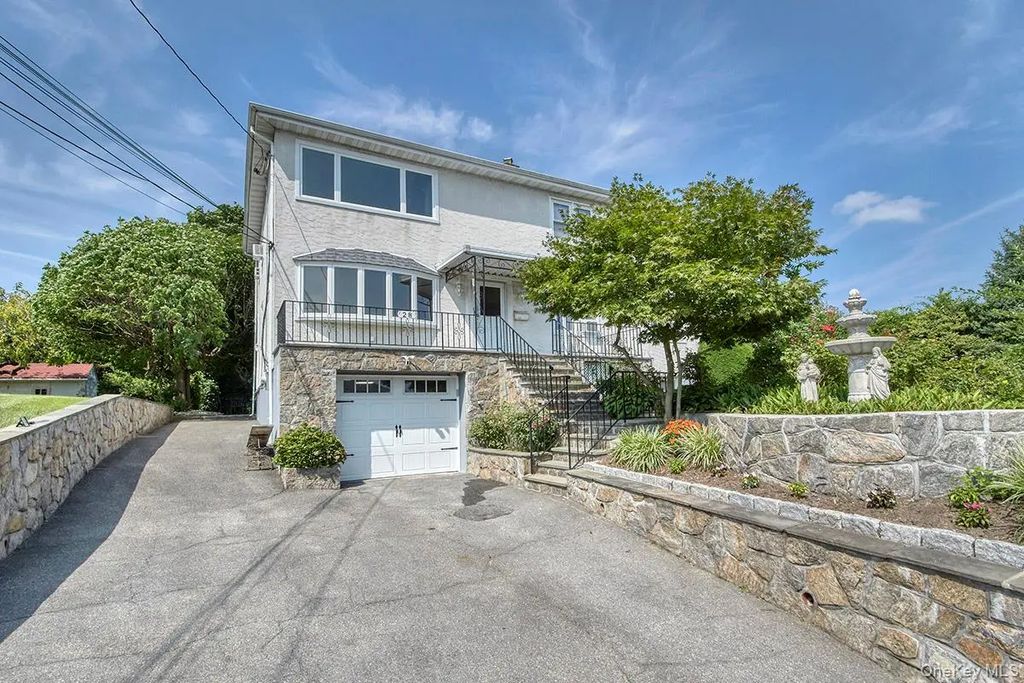 28 Beechwood Avenue, West Harrison