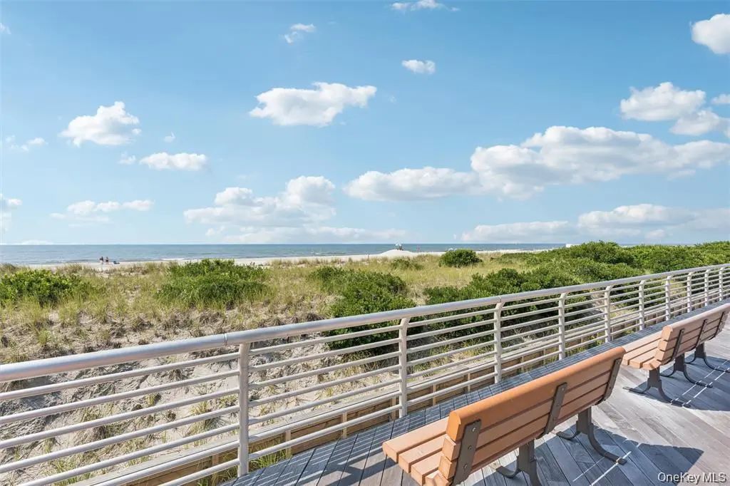 623 Oceanfront # A, Long Beach