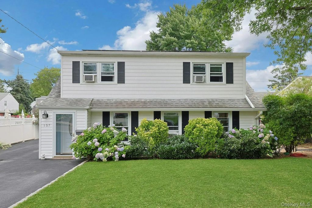 157 Whitman Road, Yonkers