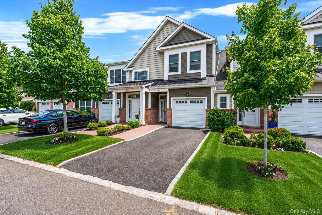52102 Beech Tree Lane, Plainview