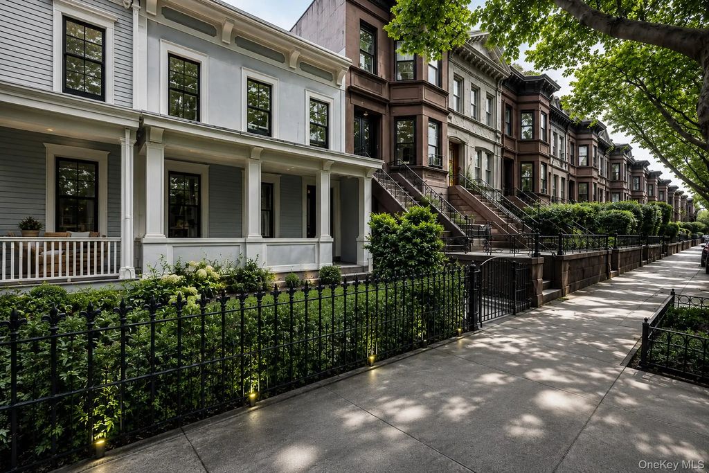 47 Chauncey Street, Brooklyn