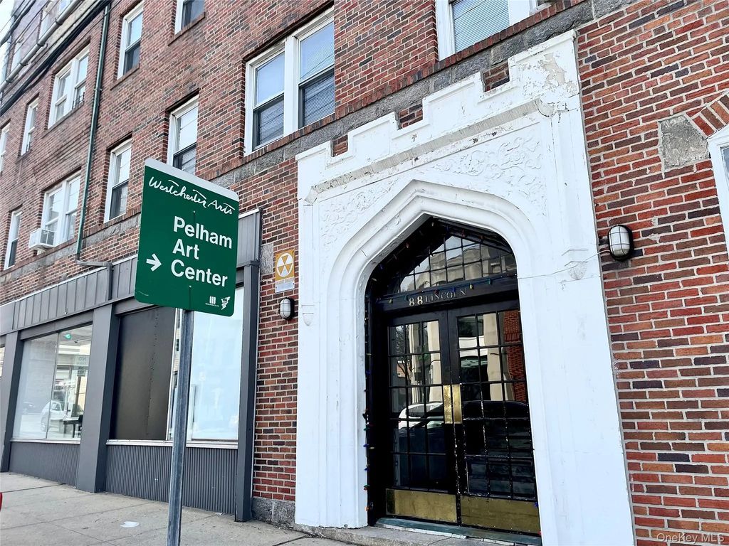 88 Lincoln Avenue # 1e, Pelham