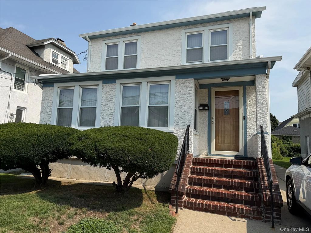 22015 101st Avenue, Queens Village