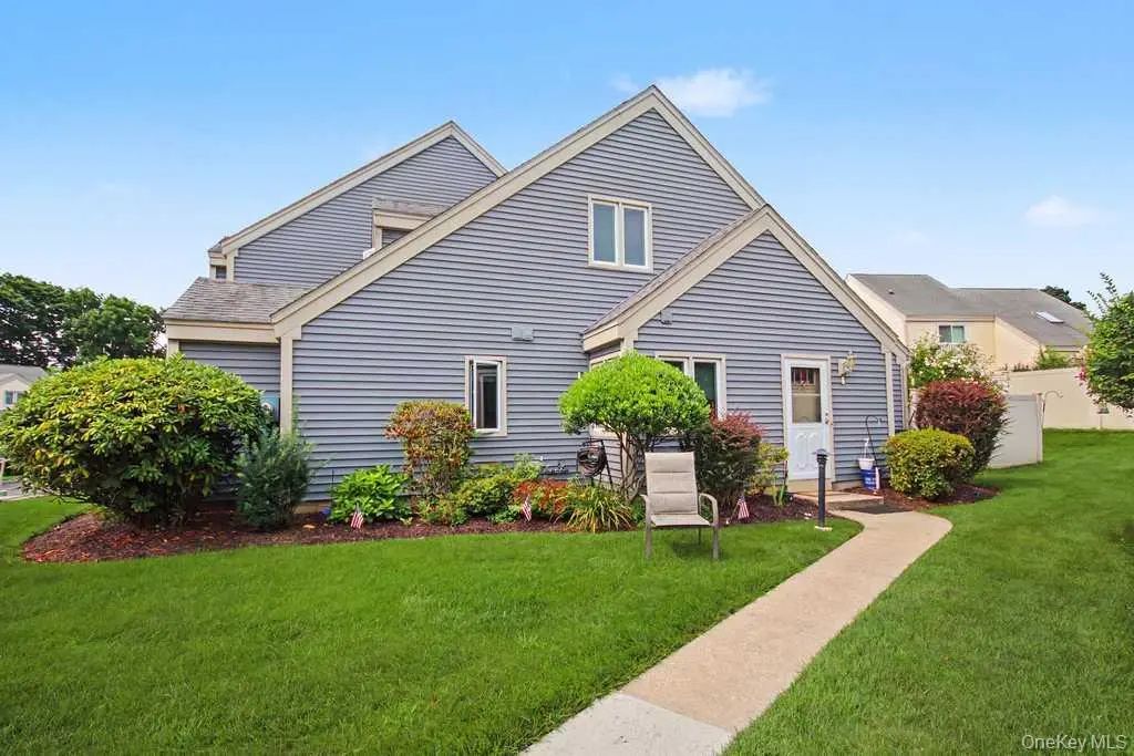 137 Fields Lane, Peekskill
