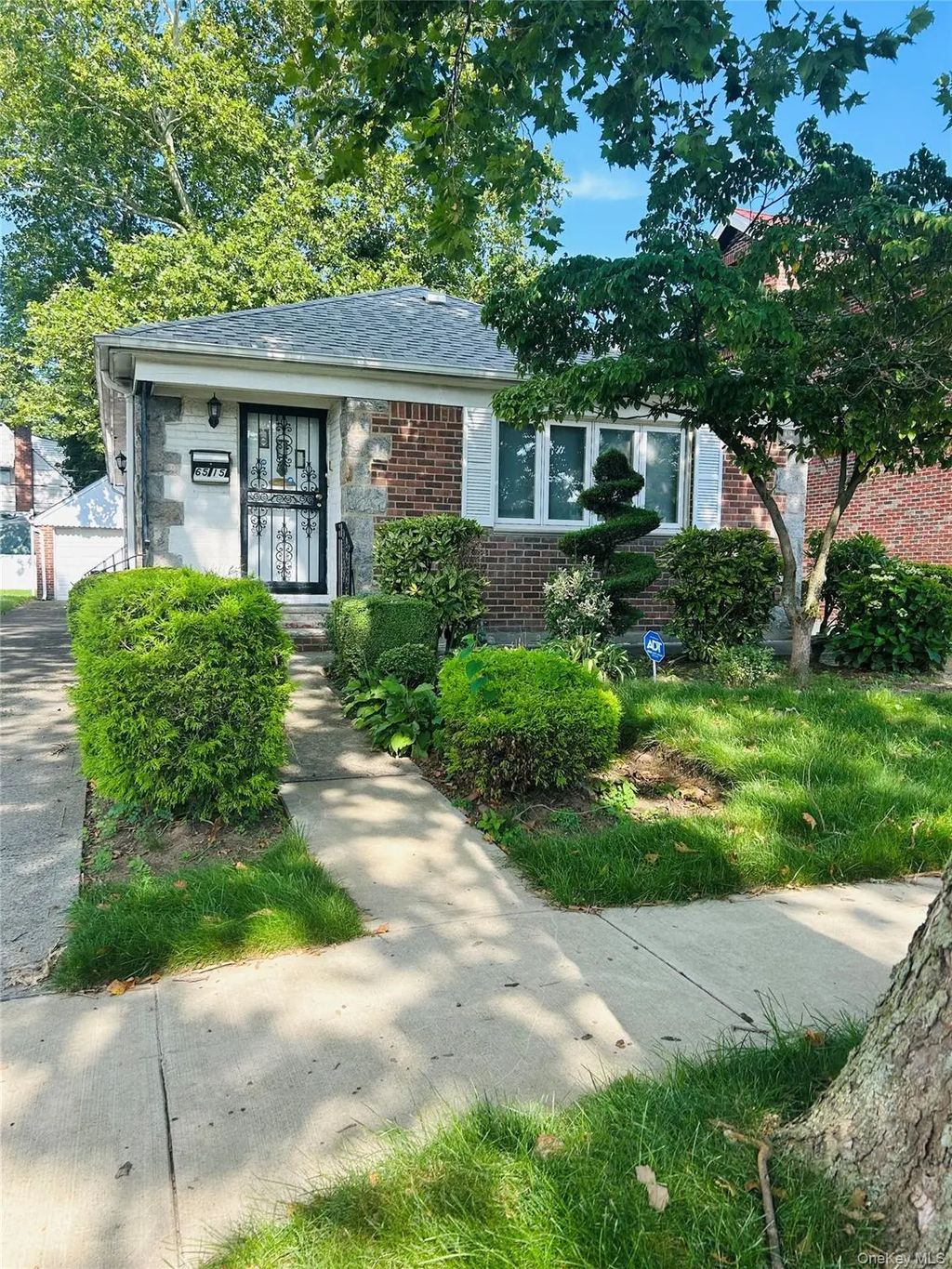 6515 180th Street, Fresh Meadows