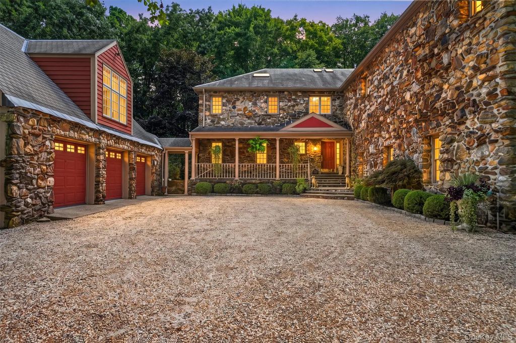 295 Salem Road, Pound Ridge