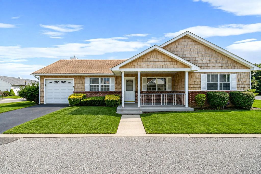 18 Kathleen Drive, Oakdale
